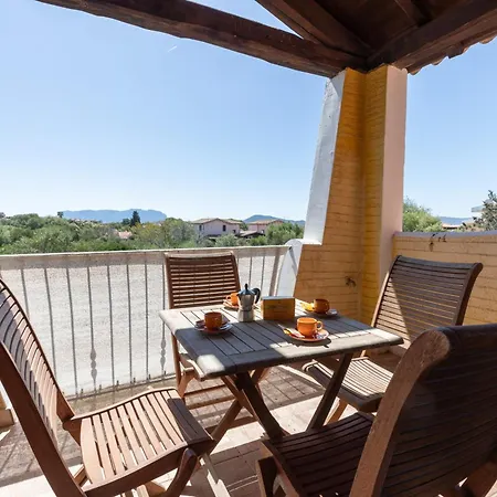 Charming With Two Beds -2 Minutes To The Beach- *