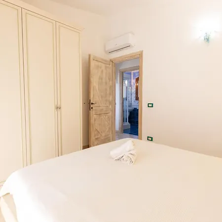 Maison d'hôtes Charming With Two Beds -2 Minutes To The Beach- Olbia