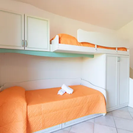 Guest house Charming With Two Beds -2 Minutes To The Beach-