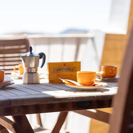 Charming With Two Beds -2 Minutes To The Beach- Gæstehus Olbia
