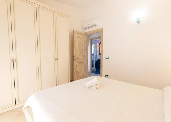 Pensionat Charming With Two Beds -2 Minutes To The Beach- Olbia