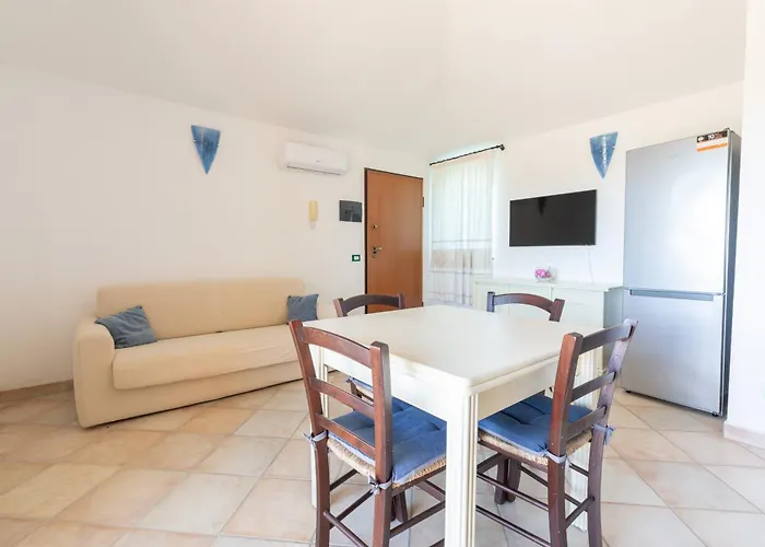 Affittacamere Charming With Two Beds -2 Minutes To The Beach- *